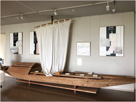 「しろね大凧と歴史の館」に展示されている長船（おさふね）の写真