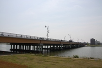 信濃川と昭和大橋