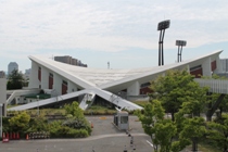 新潟市体育館5の写真　ダウンロードページへリンク