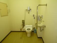 障がい者用トイレの写真