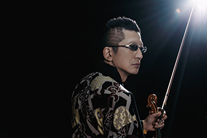石田泰尚