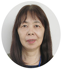 高山　裕三子さんの顔写真