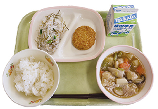 秋葉区産農産物を使用した給食の写真