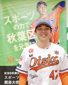 オイシックス新潟アルビレックス・ベースボール・クラブ所属の笠原祥太郎選手の写真