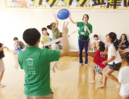 ワクワク金津広場の様子