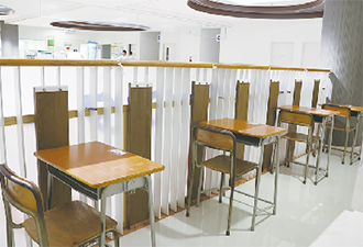 新津地域交流センター内　SECOND　HOUSE　の様子