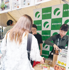 明大前音楽祭の出店の様子