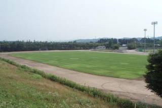 新津金屋運動広場外観