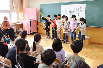 地域が好きになる学習発表　鳥屋野小学校