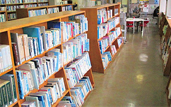 関屋地区図書室