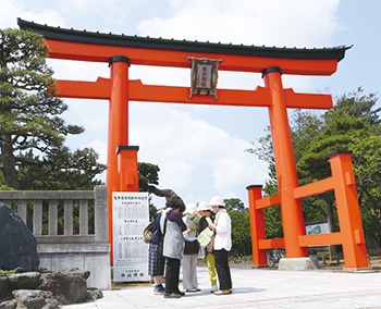 白山神社