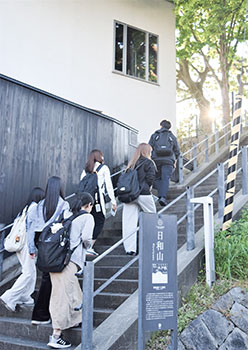 日和山の山頂に登ってみよう! 