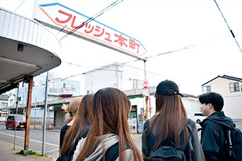 商店街にはどんなお店があるのかな?