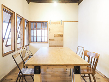 KADO shoe repair&crafts 風景