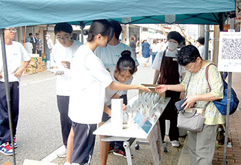 おにぎり×ゆるキャラで販売