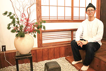 町家への思いを語る高須さん