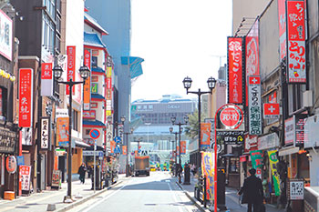 美味しくて楽しい駅前のまち