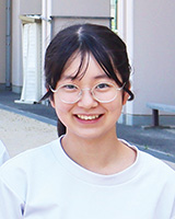 鈴木　里奈さん