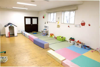 幼児向けのホールの様子
