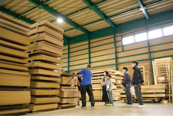 写真　オープンファクトリーの様子