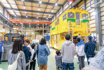 写真　オープンファクトリーの様子