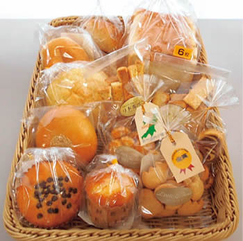 写真　パン・焼き菓子