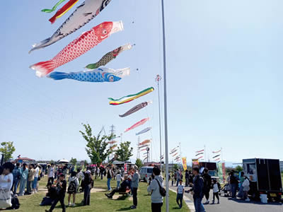 写真　こい来いフェスタ　イベントの様子