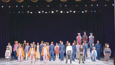 写真　令和7年度公演の様子