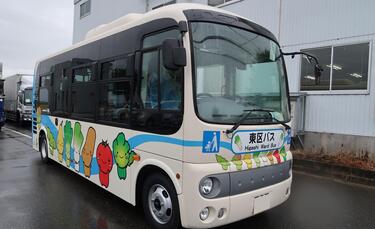 東区区バス松崎ルート運行車両写真