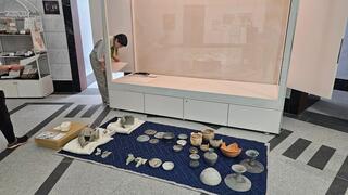展示準備の写真
