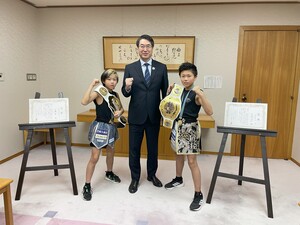 表敬訪問の様子