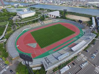 新潟市陸上競技場（全体図）