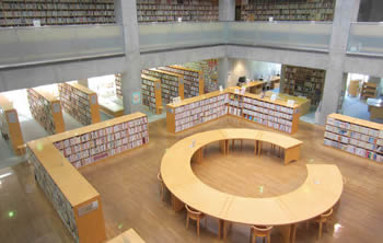 豊栄図書館