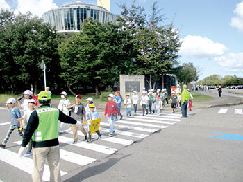 葛塚小学校　取組み風景