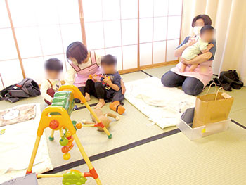安心して学べるよう、保育室を設置しています。