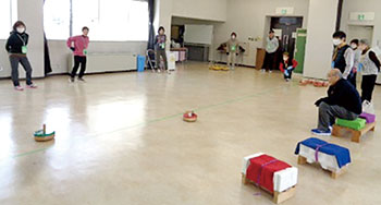 フロアカーリング(フルーツトマトの会)