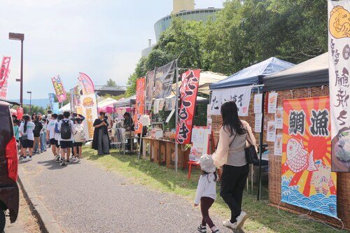 福島潟自然文化祭の出店コーナー