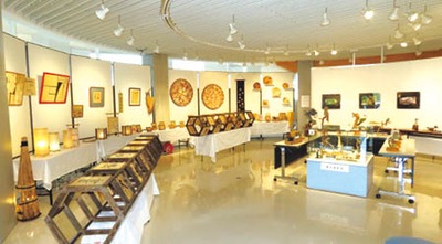 潟の創作展の昨年の展示の様子