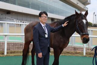 北区長　丸山　寛　の写真