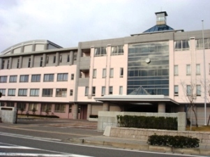 新潟明訓中学校の写真