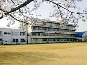 亀田東小学校