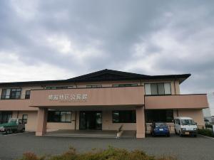 横越地区図書室（横越地区公民館）の外観写真