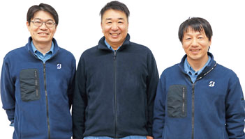 （左から）田村さん、菊地さん、小熊さん