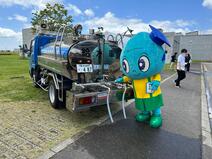 給水車