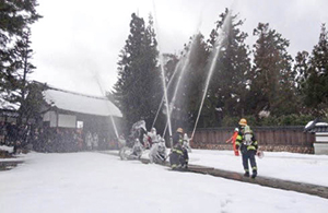 笹川邸での消防訓練の写真