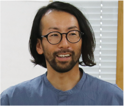 モモ、和梨生産者「吉田さん」の顔写真