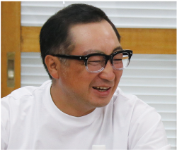 ル レクチエ生産者「長谷川さん」の顔写真