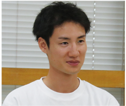 ブドウ、モモ生産者「さん」の顔写真