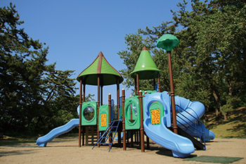 寺尾中央公園　複合遊具