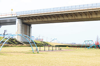 山田河川敷公園